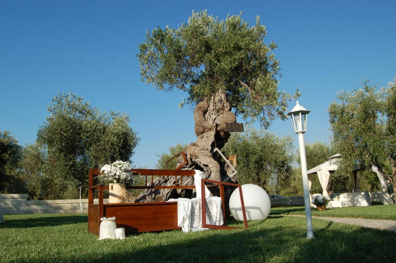 Tenuta Verdolivo Остуни Екстериор снимка